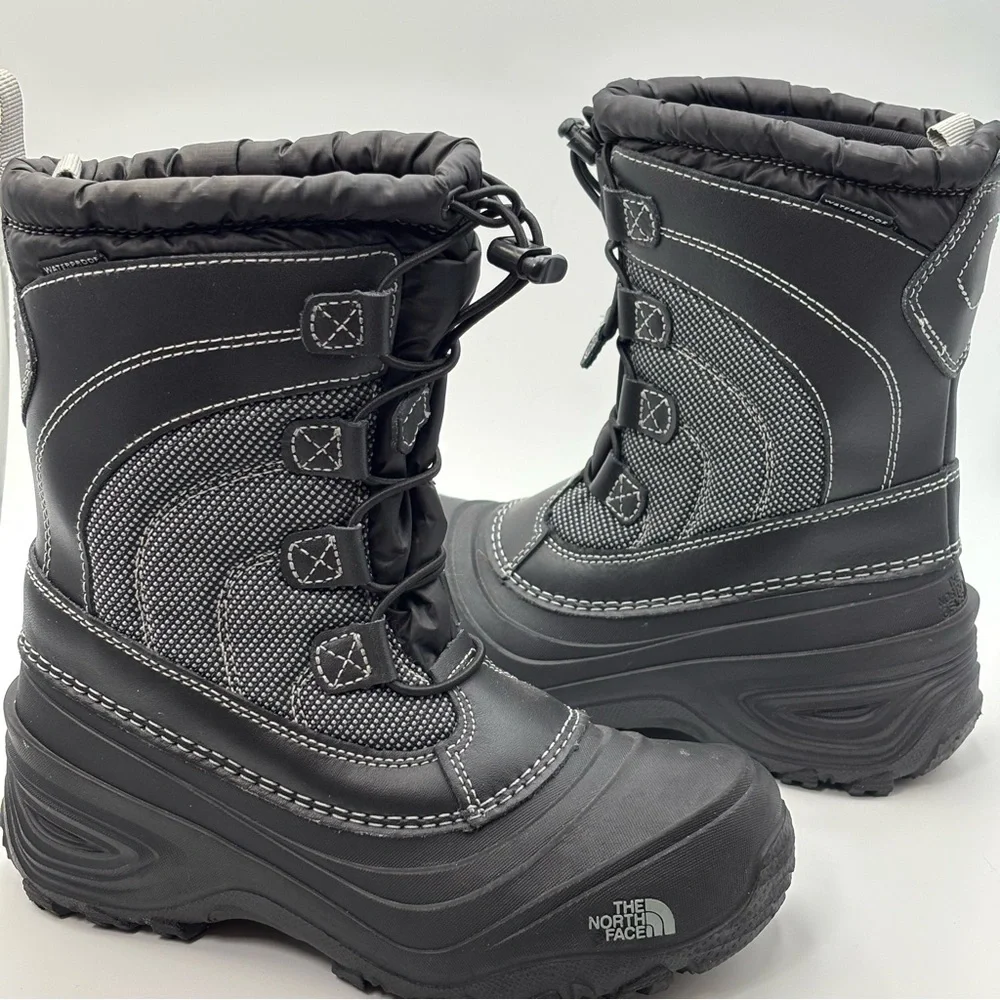 The‎ North Face Alpenglow IV Insulated Waterproof Pac Black Winter Boots Size 2